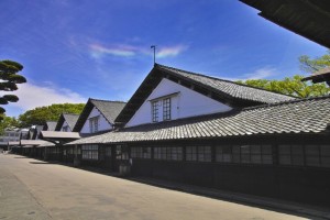 山居倉庫